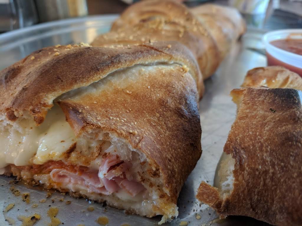 Toscos Pizzeria | restaurant | 1431 NY-208, Wallkill, NY 12589, USA | 8458953123 OR +1 845-895-3123