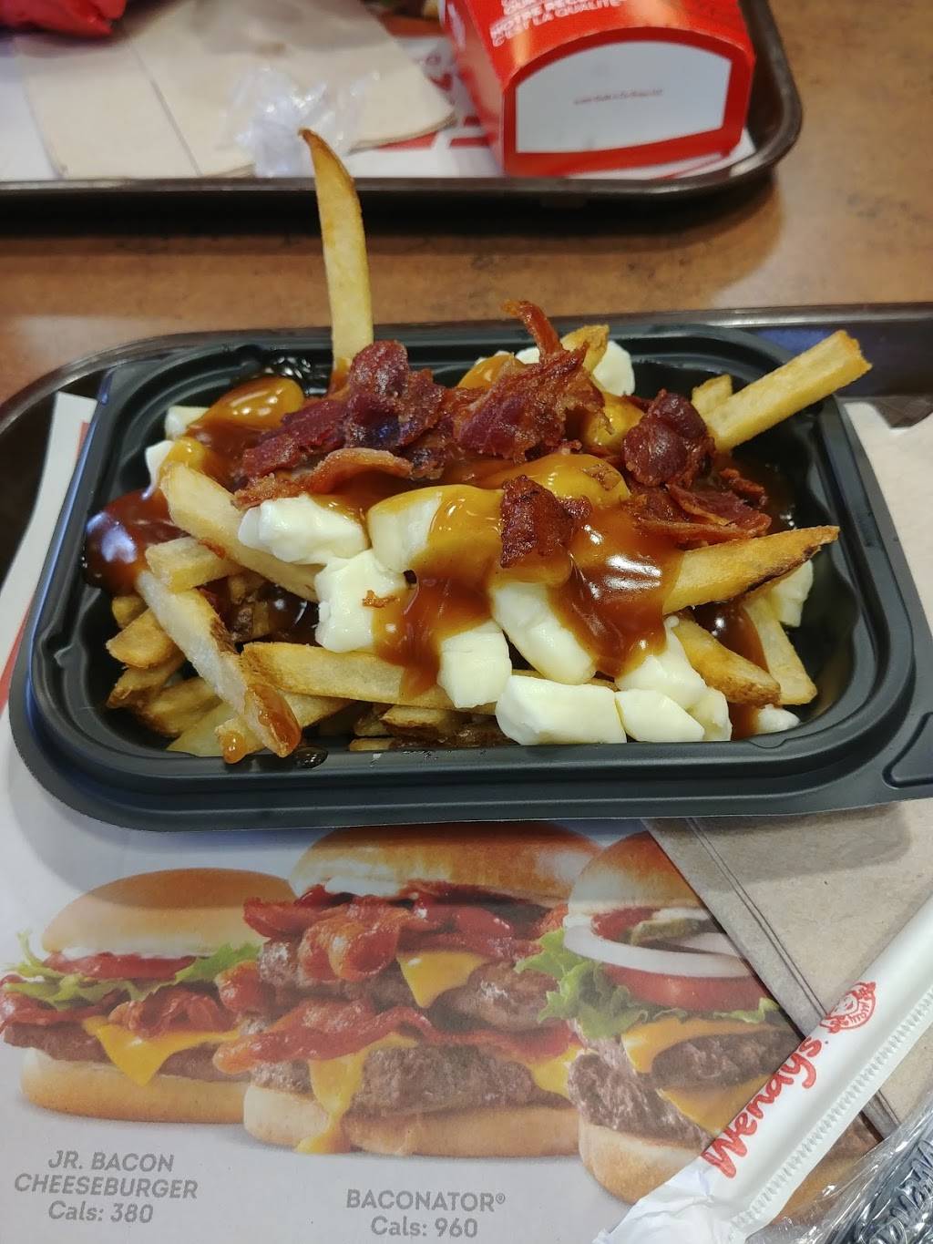 Wendys | restaurant | 1950 Walkley Rd, Ottawa, ON K1H 1W1, Canada | 6137390311 OR +1 613-739-0311