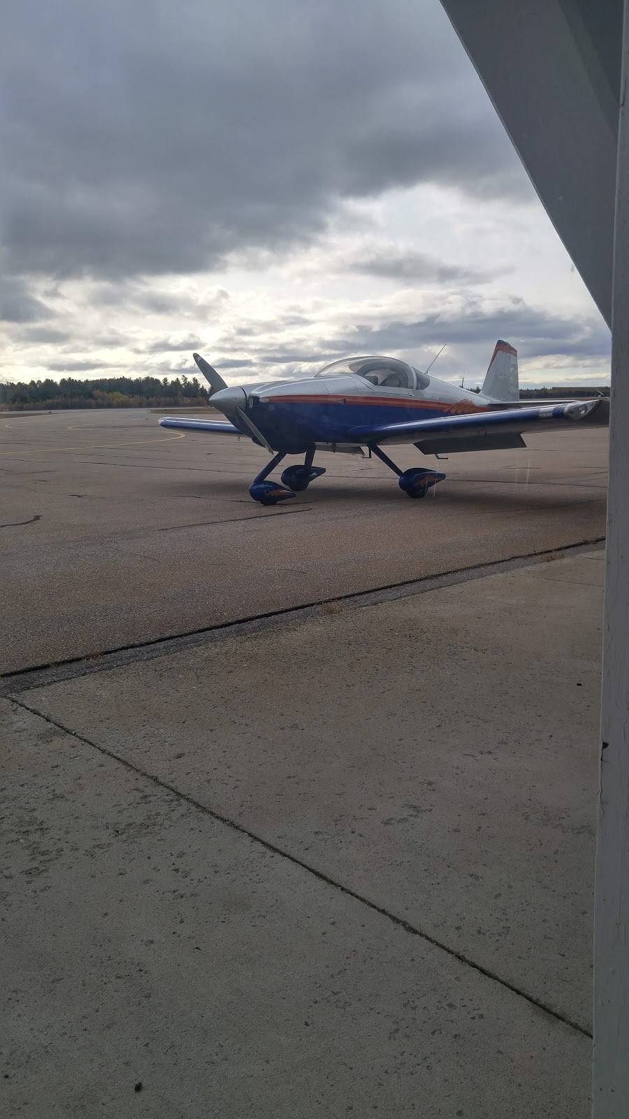 Restaurant Le Pilote (2015) inc. | restaurant | Aéroport de Trois-Rivières, 3500 rue de lAéroport l, Trois-Rivières, QC G9A 5E1, Canada | 8193775443 OR +1 819-377-5443