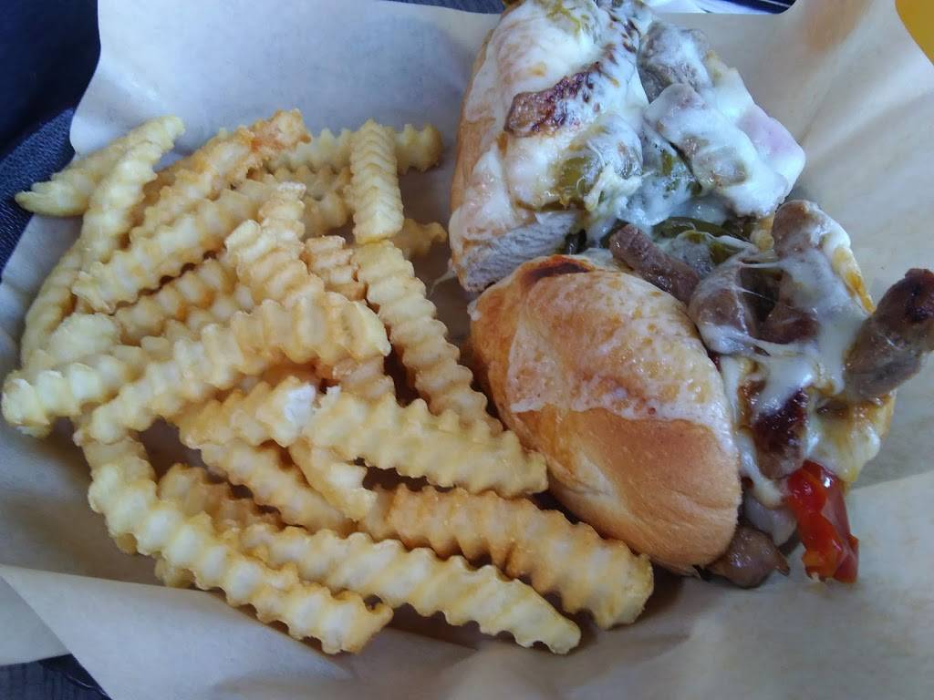 Francies | restaurant | 2100 Wakonda View Dr, Des Moines, IA 50321, USA | 5152855207 OR +1 515-285-5207