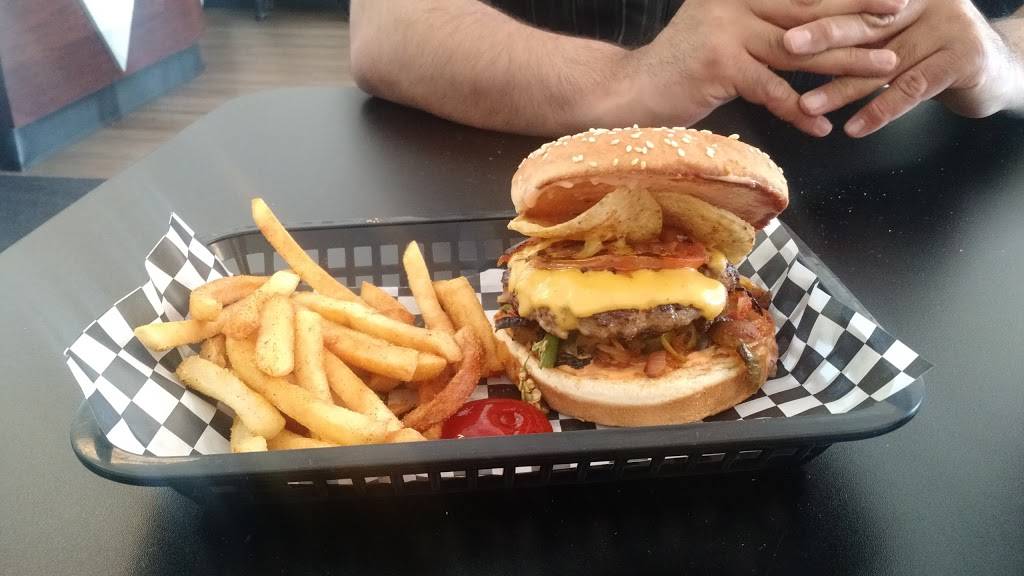 The Burger Spot 1 | restaurant | 6285 Ball Rd, Cypress, CA 90630, USA | 7142365639 OR +1 714-236-5639