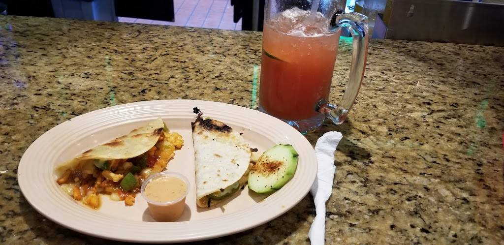 Club Chamizal | restaurant | 12455 Haster St, Garden Grove, CA 92840, USA | 7149712311 OR +1 714-971-2311