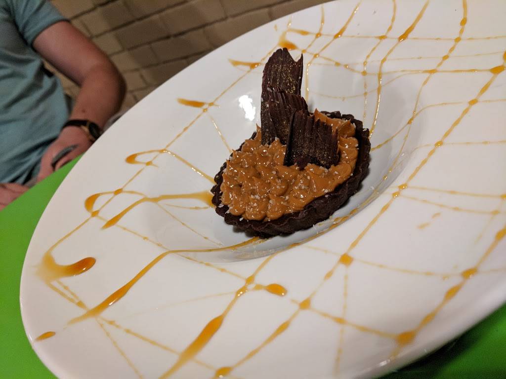 Whisk Dessert Bar | restaurant | 724 Azalea Dr, Shreveport, LA 71106, USA | 3184598771 OR +1 318-459-8771