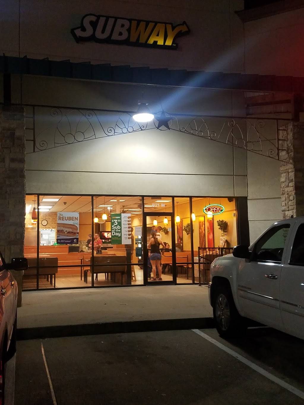Subway | restaurant | 821 Eva St Suite M, Montgomery, TX 77356, USA | 9365978364 OR +1 936-597-8364
