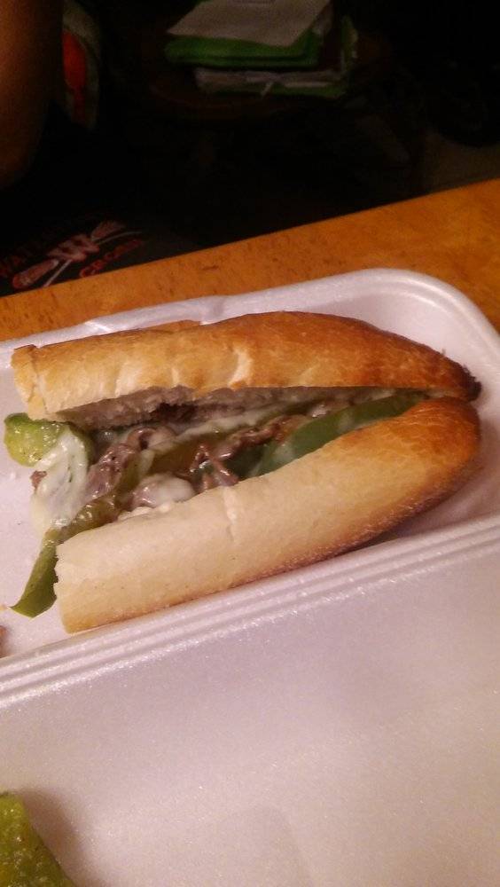 Rizvanis Pizza Restaurant | restaurant | 3322, 635 Straits Turnpike, Watertown, CT 06795, USA | 8609450112 OR +1 860-945-0112