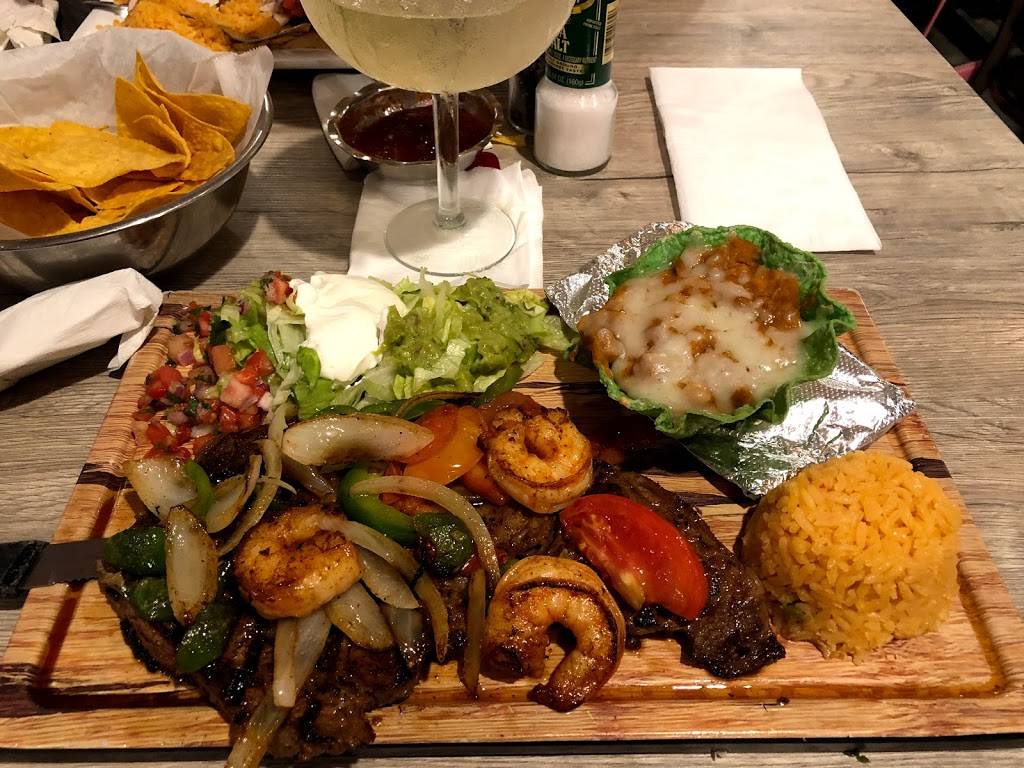 Don Julio Mexican Kitchen & Tequila Bar | restaurant | 551 S Chickasaw Trail, Orlando, FL 32825, USA | 4079303735 OR +1 407-930-3735