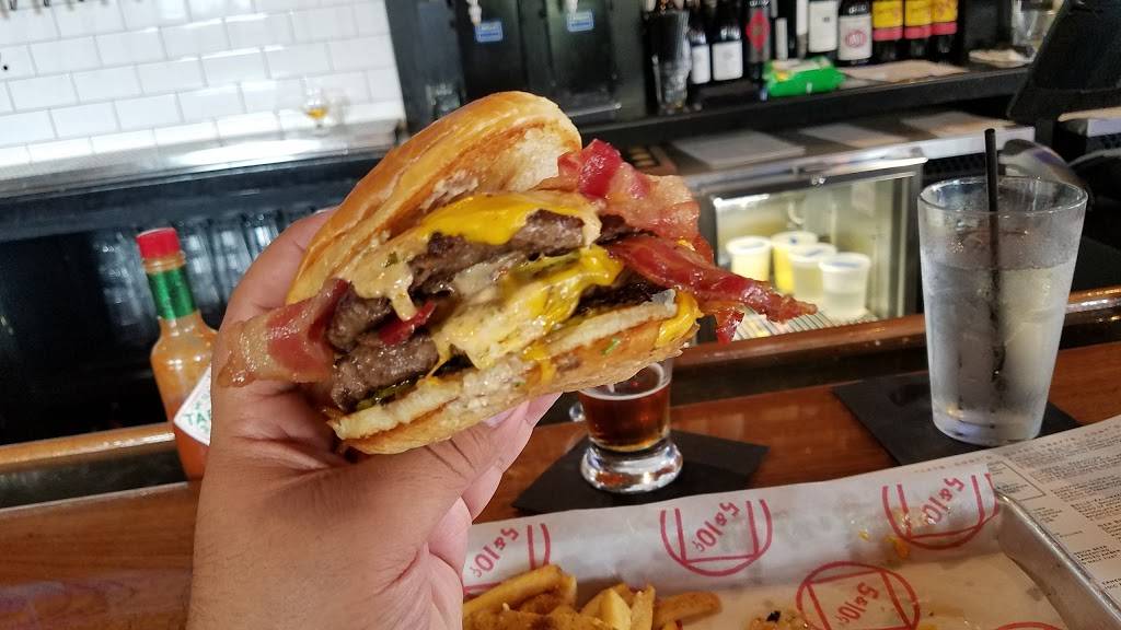 Five and Dime Ale House | restaurant | 901 W 36th St, Baltimore, MD 21211, USA | 4438352179 OR +1 443-835-2179