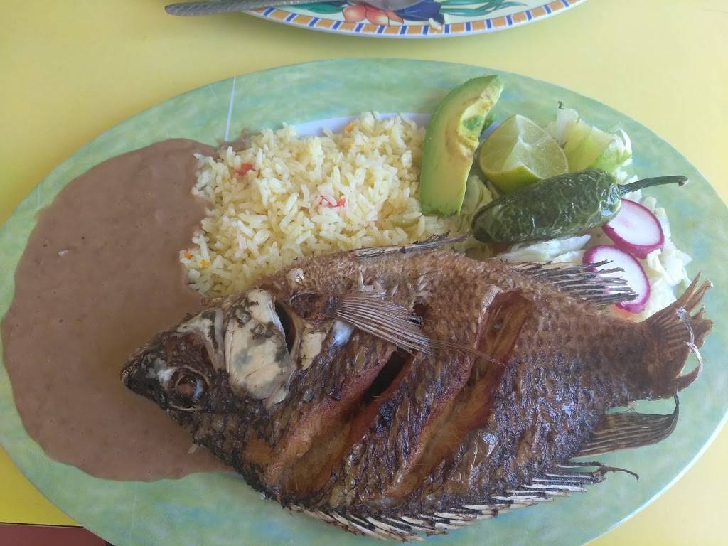 Las Champas Pupuseria #1 | restaurant | 7508 Compton Ave, Los Angeles, CA 90001, USA | 3235852078 OR +1 323-585-2078