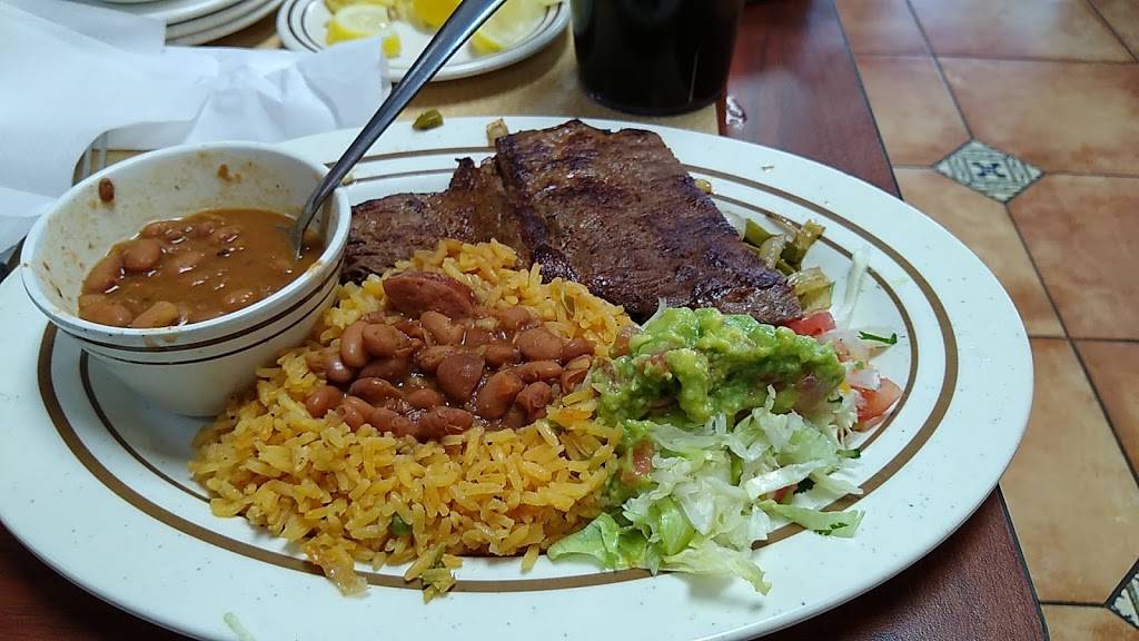 Los Charros Mexican Restaurant | restaurant | 9017 Main St, Needville, TX 77461, USA | 9797937799 OR +1 979-793-7799