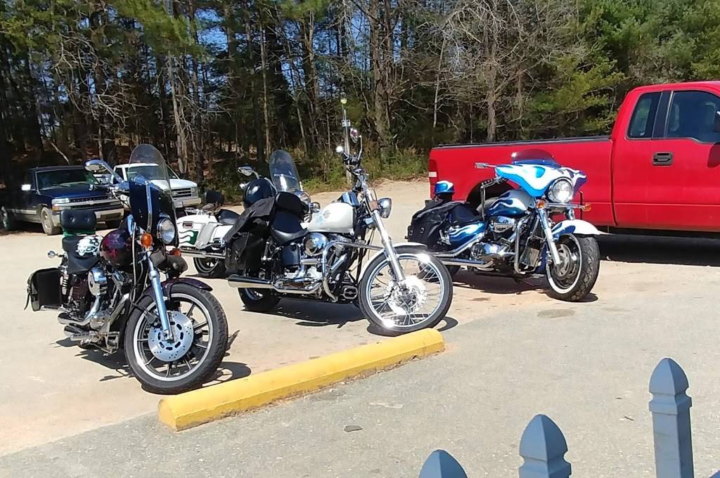 Frisbys Restaurant | restaurant | 2150 Anderson Hwy, Powhatan, VA 23139, USA | 8047947553 OR +1 804-794-7553