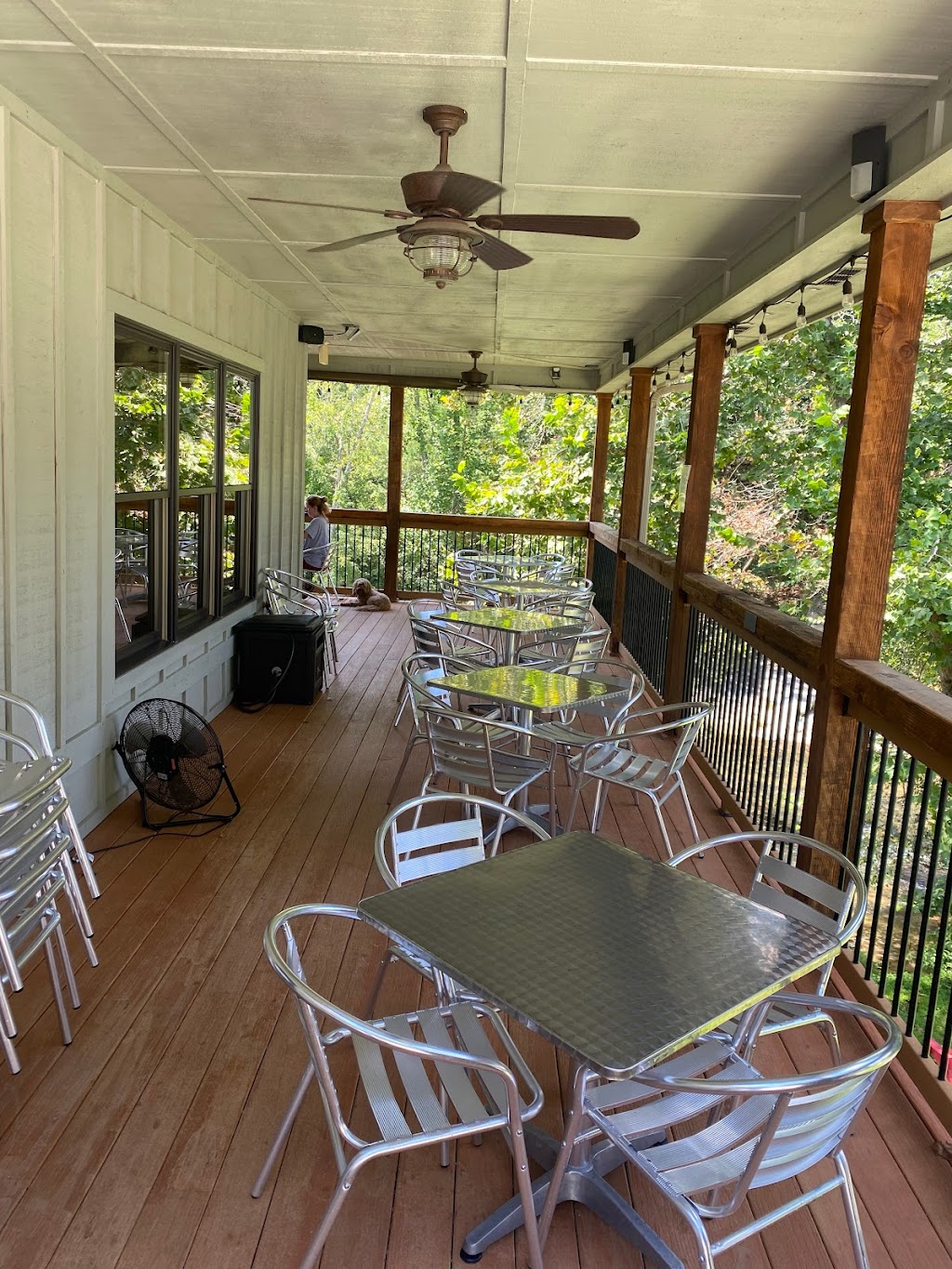 Roaring River Vineyards | restaurant | 493 Brewer Mill Rd, Traphill, NC 28685, USA | 3369572332 OR +1 336-957-2332