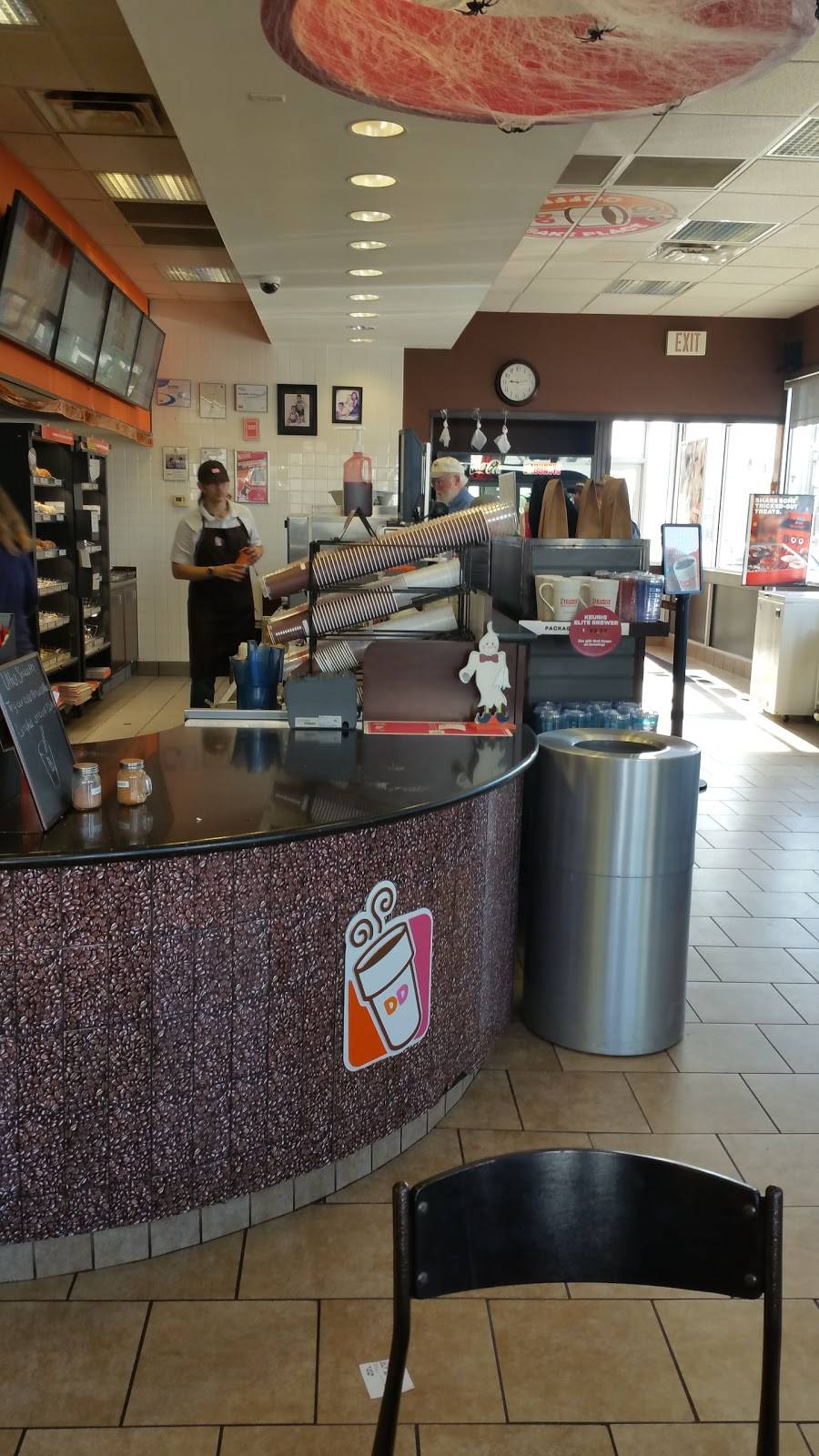 Dunkin | bakery | 1124 Lisbon St, Lewiston, ME 04240, USA | 2077862871 OR +1 207-786-2871