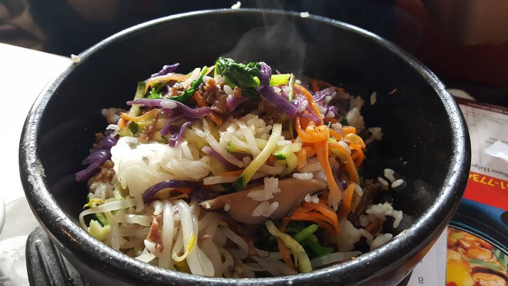 Tofu House | restaurant | 88 Godwin Ave # 3, Ridgewood, NJ 07450, USA | 2012517734 OR +1 201-251-7734