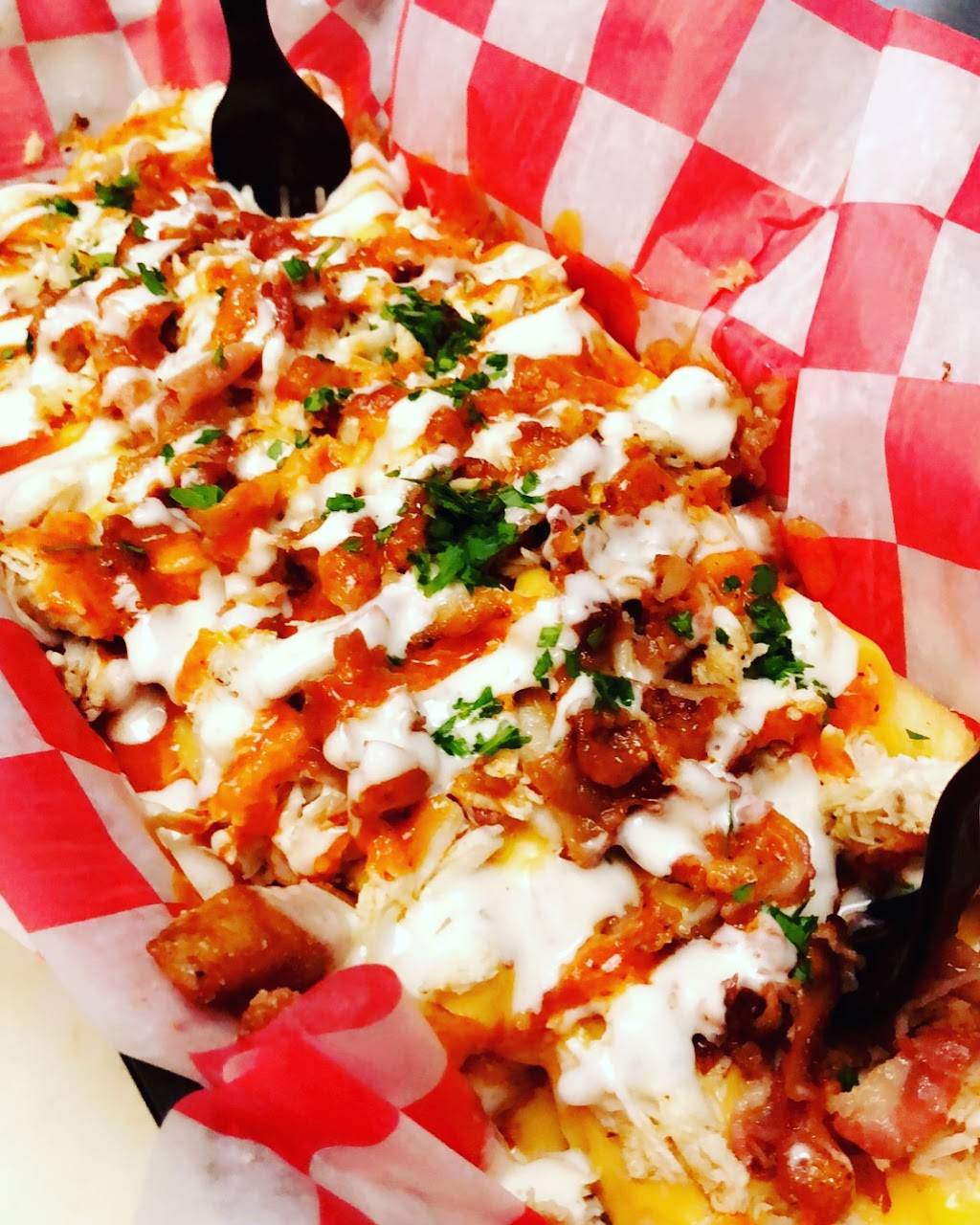 Hunts Annex Lounge | restaurant | 1311 MacDade Boulevard, Woodlyn, PA 19094, USA | 6108332344 OR +1 610-833-2344