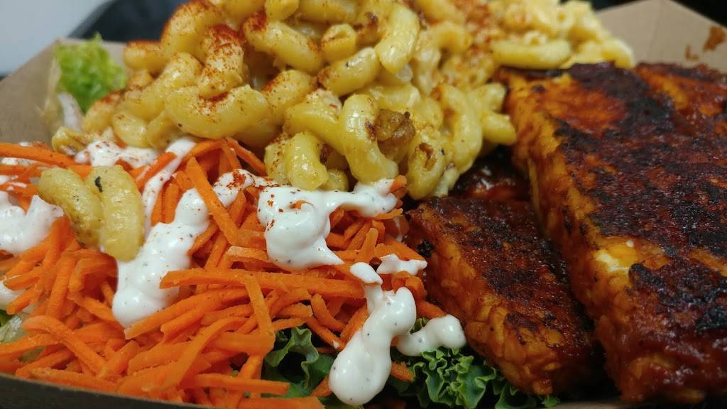 Southern Sol Garden BBQ | restaurant | 2895 McFarland Road Bay F, Miami, FL 33133, USA | 3058829939 OR +1 305-882-9939