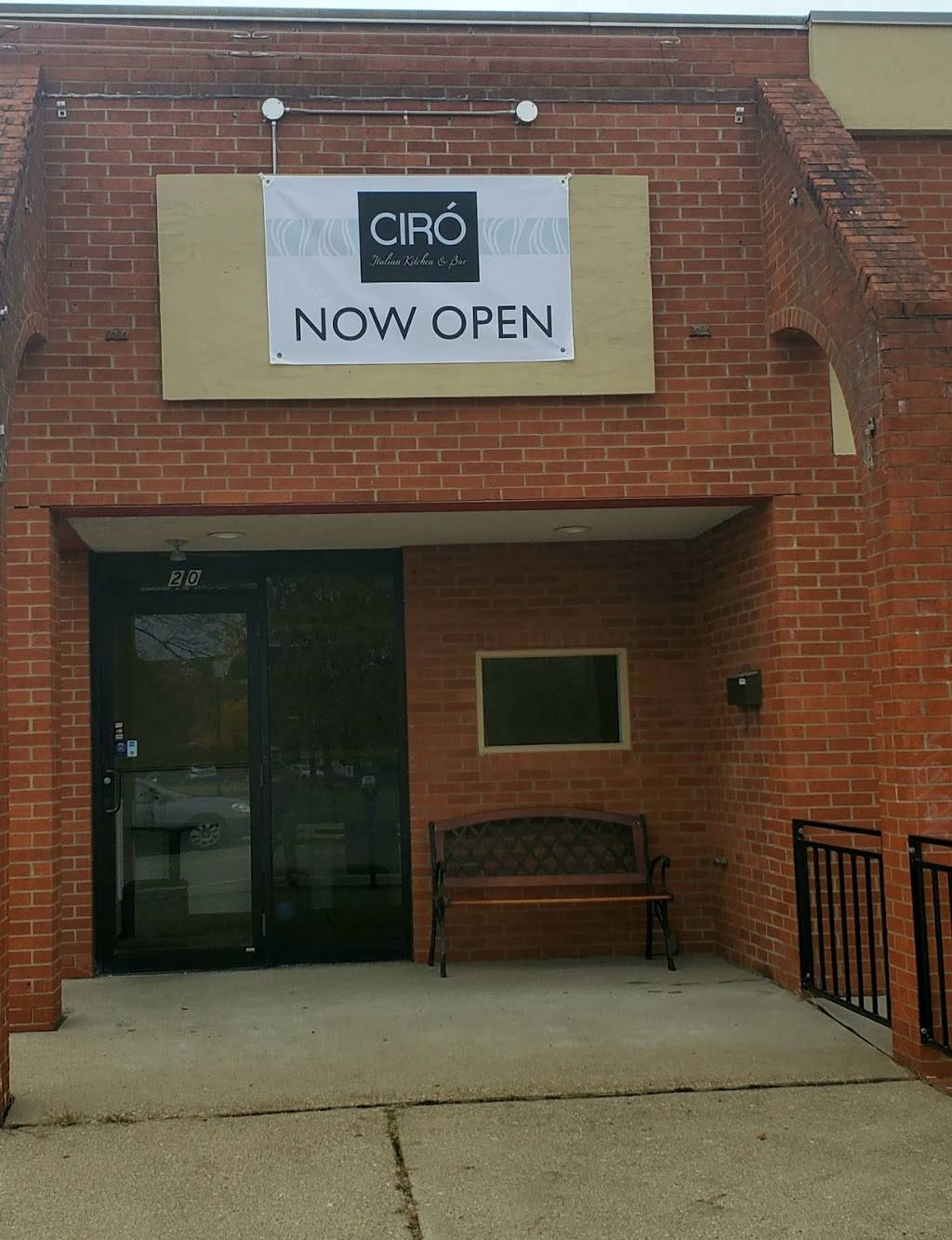 Ciro Italian Kitchen & Bar | restaurant | 120 W Union St, Athens, OH 45701, USA | 7404475121 OR +1 740-447-5121