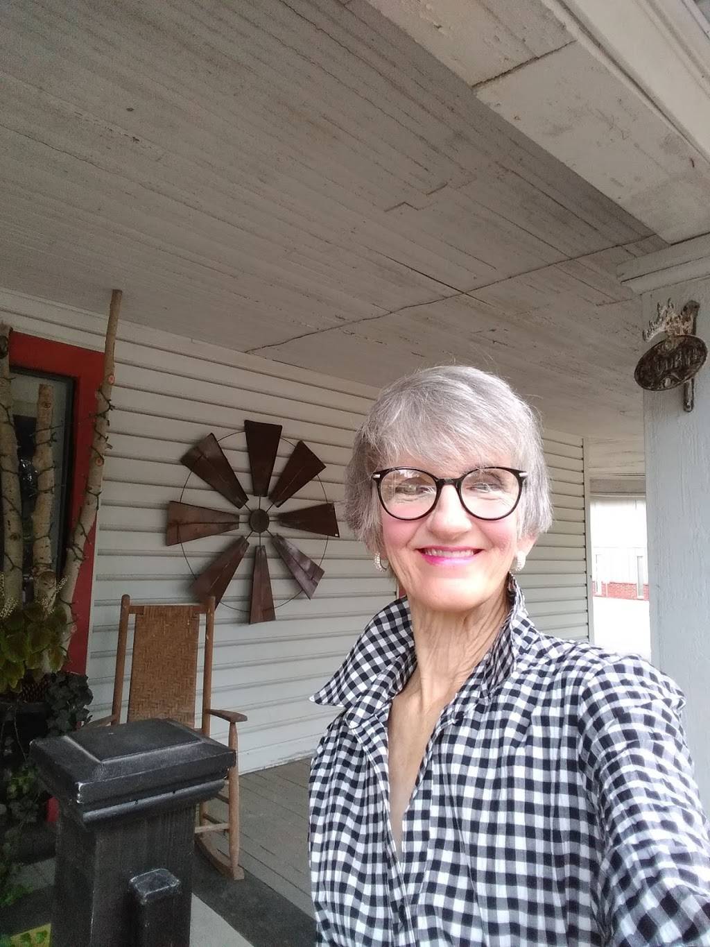 Rockos Pizza | restaurant | 614 W Moore Ave #100, Terrell, TX 75160, USA | 9725637625 OR +1 972-563-7625