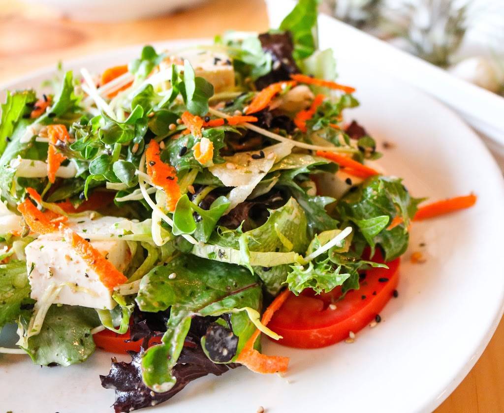 TikiFish | restaurant | 3300 Overland Ave #103, Los Angeles, CA 90034, USA | 3108761898 OR +1 310-876-1898