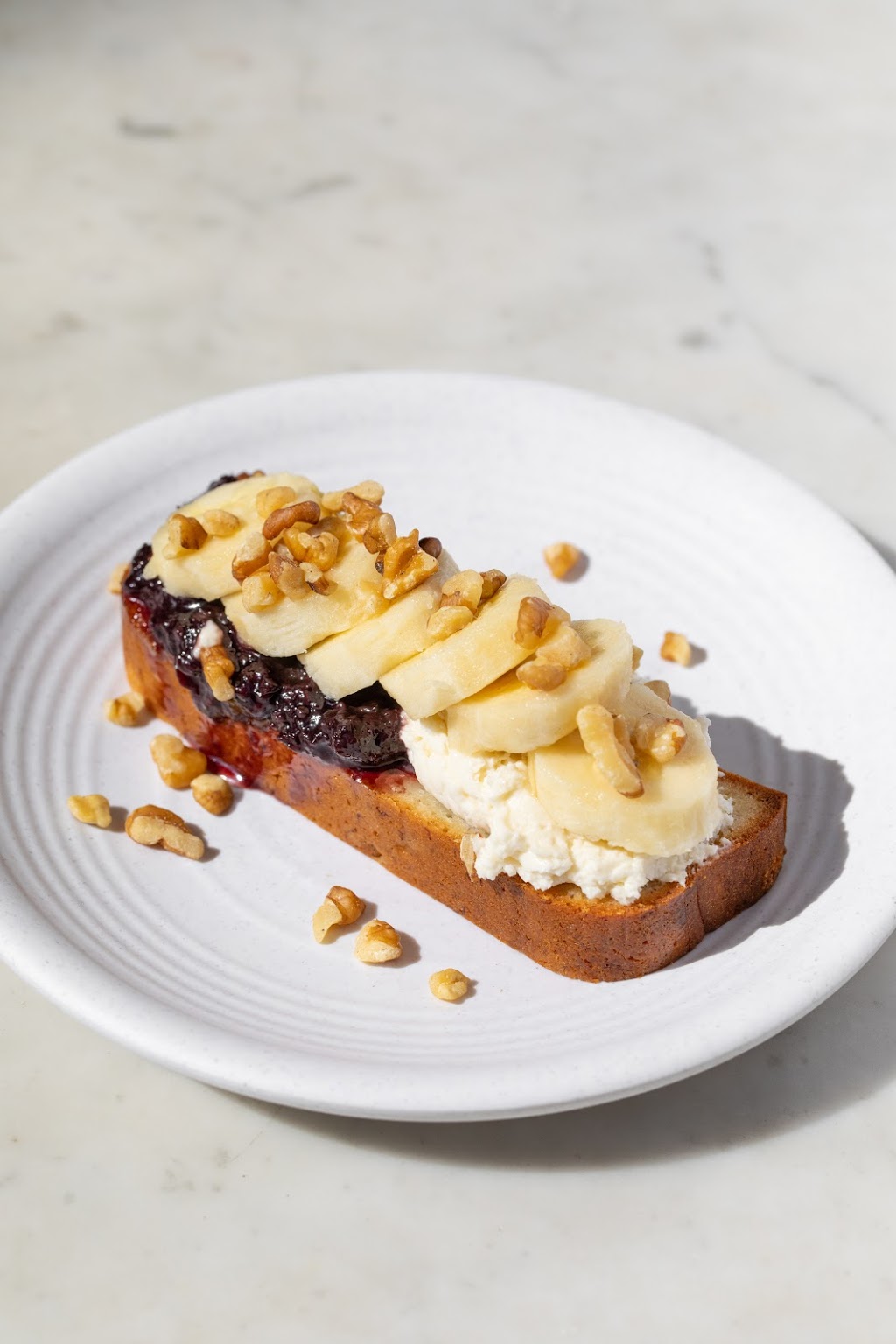 Greenbrier Swim & Social | restaurant | 3101 Indian Creek Dr, Miami, FL 33140, United States | 3057638006 OR +1 305-763-8006