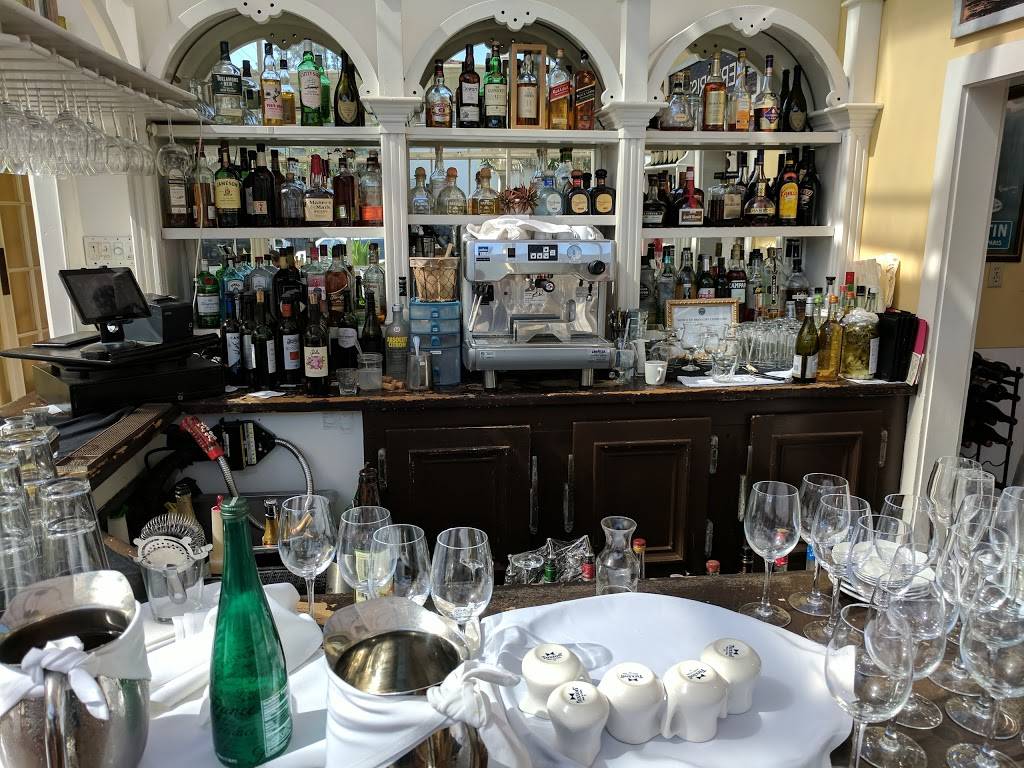 Stella Mares | restaurant | 50 Los Patos Way, Santa Barbara, CA 93108, USA | 8059696705 OR +1 805-969-6705