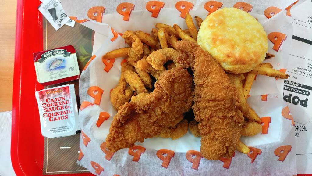 Popeyes Louisiana Chicken | restaurant | 161 Mapleview Dr W, Barrie, ON L4N 9E8, Canada | 7057373700 OR +1 705-737-3700