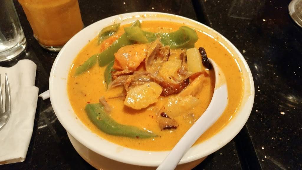 Star of Siam | restaurant | 5704, 2109 E Broadway, Long Beach, CA 90803, USA | 5624391564 OR +1 562-439-1564