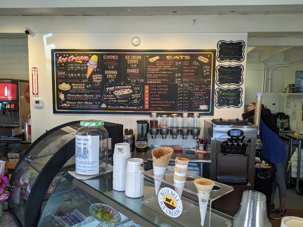 Corner Scoop | restaurant | 3166 AZ-83, Sonoita, AZ 85637, USA | 5202687715 OR +1 520-268-7715