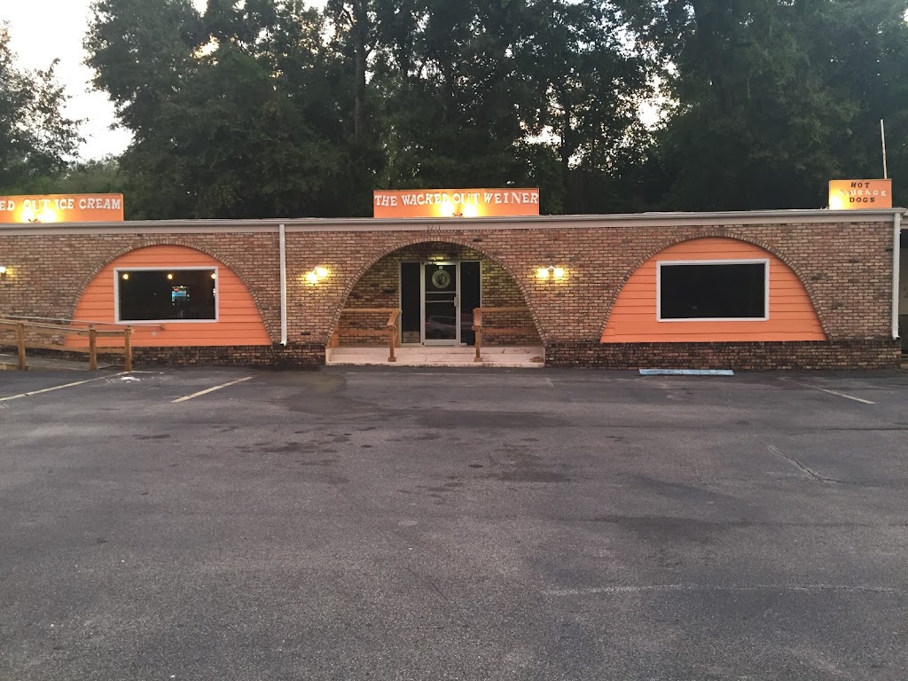 The Wacked Out Weiner Of Milton | restaurant | 5271 Stewart St, Milton, FL 32570, USA | 8505640964 OR +1 850-564-0964