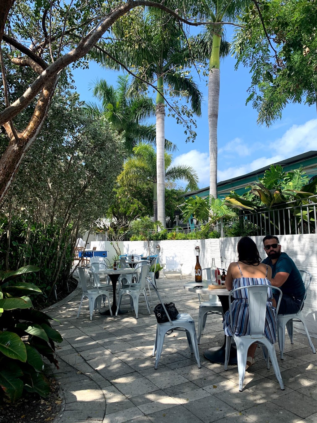 Mr.Mandolin | restaurant | 7301 Biscayne Blvd, Miami, FL 33138, USA | 3058469130 OR +1 305-846-9130