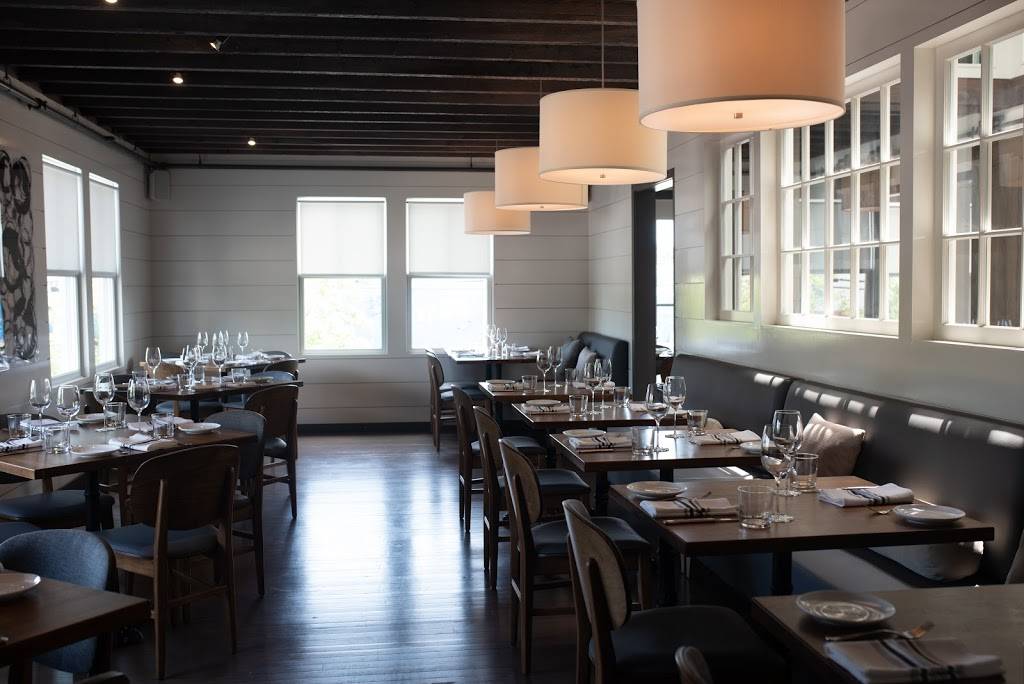 The Preston House & Hotel [Restaurant] | restaurant | 428 East W Main St, Riverhead, NY 11901, USA | 6317751550 OR +1 631-775-1550