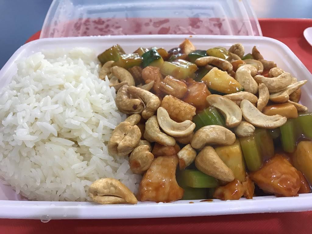 Golden Chopsticks | restaurant | 1800 Spring Garden St, Philadelphia, PA 19130, USA | 2154969190 OR +1 215-496-9190