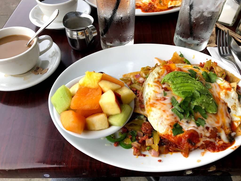 Cicis Cafe | cafe | 18912 Ventura Blvd, Tarzana, CA 91356, USA | 8188816704 OR +1 818-881-6704