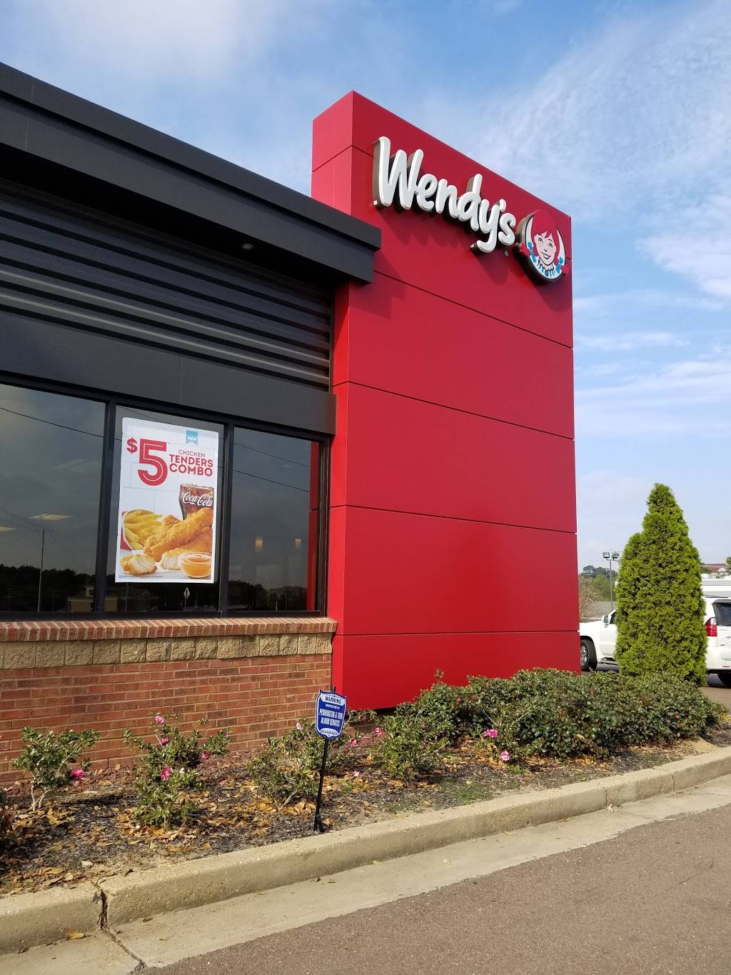 Wendys | restaurant | 5581 I-55 South Frontage Rd, Byram, MS 39272, USA | 6013721300 OR +1 601-372-1300
