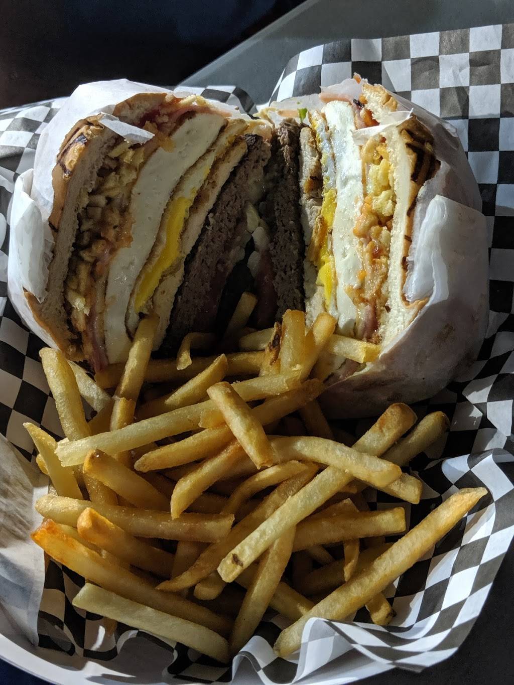 Upa Food Truck "Unos panas ahí" | restaurant | 8151 NW 66th St, Miami, FL 33166, USA | 7863291276 OR +1 786-329-1276