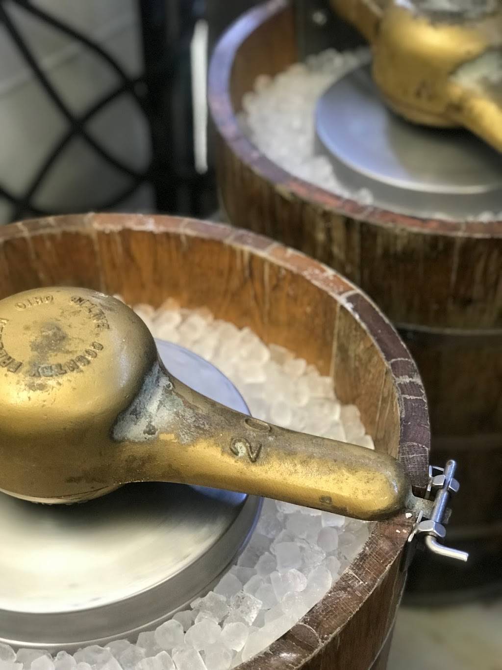 Heathers Homemade Ice Cream & Frozen Yogurt | restaurant | 2711 Fort Campbell Blvd, Hopkinsville, KY 42240, USA | 2704989433 OR +1 270-498-9433