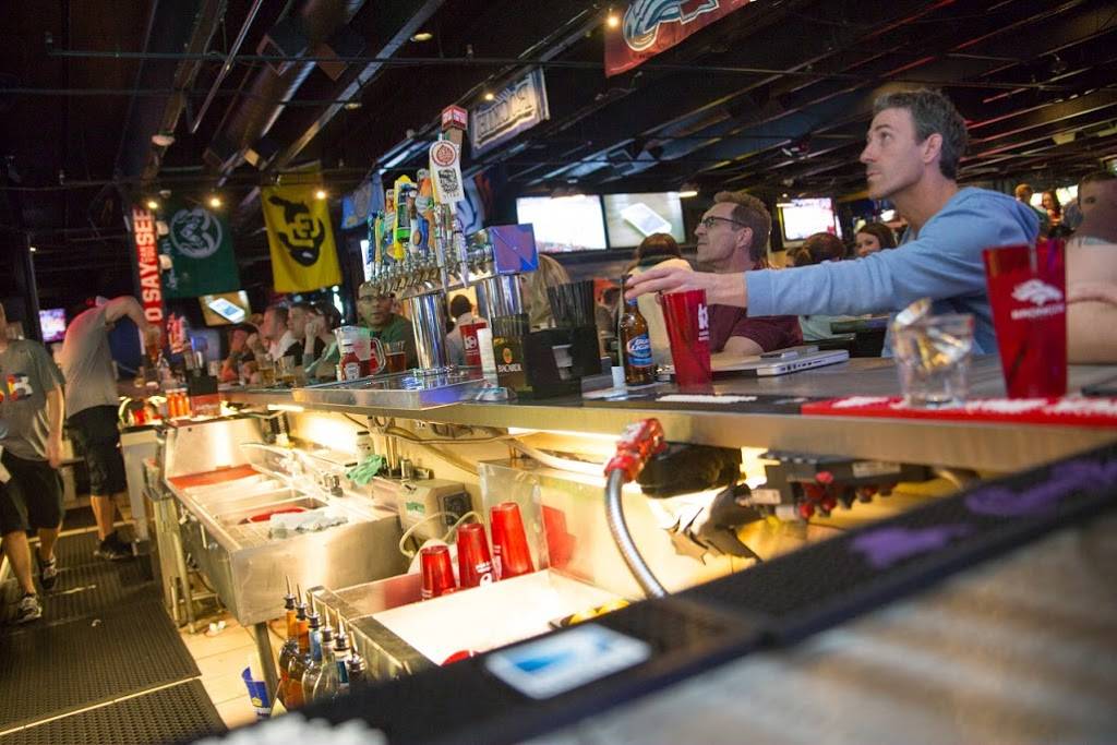 Sportsbook Bar and Grill | restaurant | 9660 E Arapahoe Rd, Greenwood Village, CO 80112, USA | 3037991300 OR +1 303-799-1300