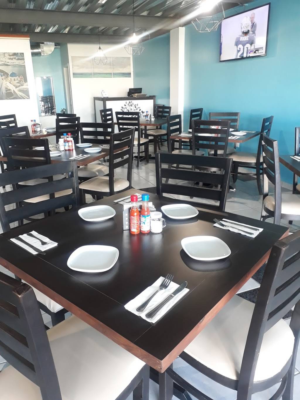 Mariscos Mi Puerto | restaurant | Calz del Tecnológico 911, Universidadotay, Tijuana, B.C., Mexico | 016643788584 OR +52 664 378 8584