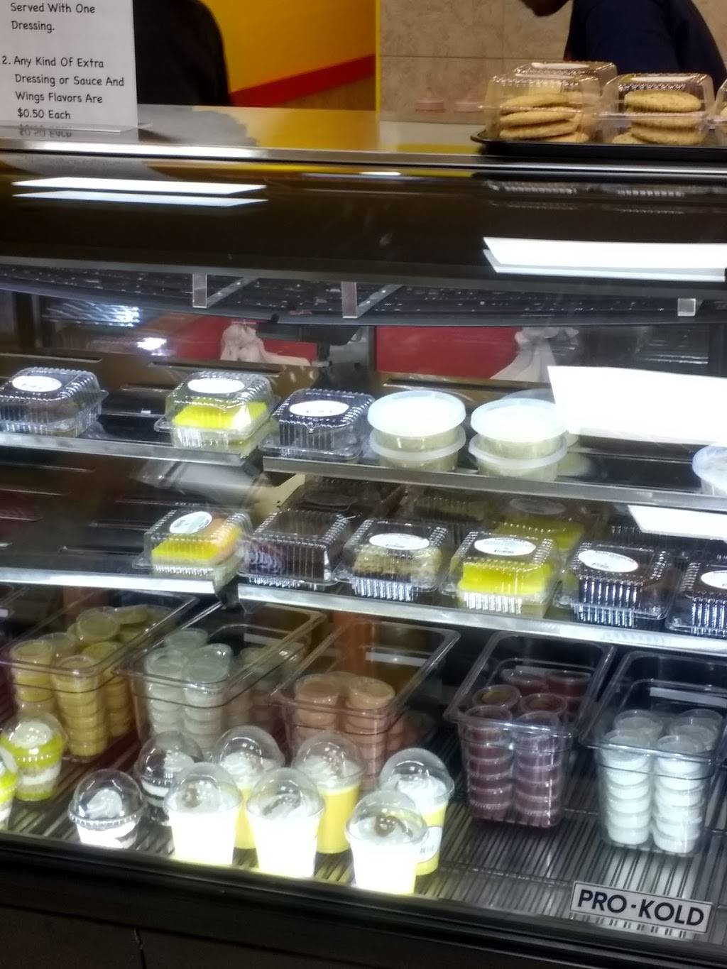 America’s Best Wings | restaurant | 4119 N 56th St, Milwaukee, WI 53216, USA | 4148978073 OR +1 414-897-8073