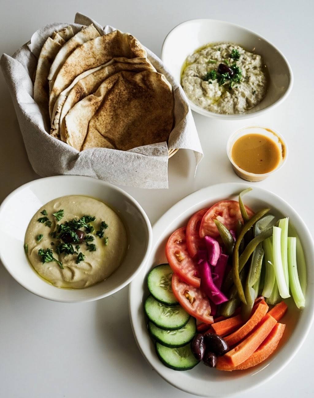 Aladdins Eatery Westlake | restaurant | 151 Crocker Park Blvd, Westlake, OH 44145, USA | 4406179005 OR +1 440-617-9005