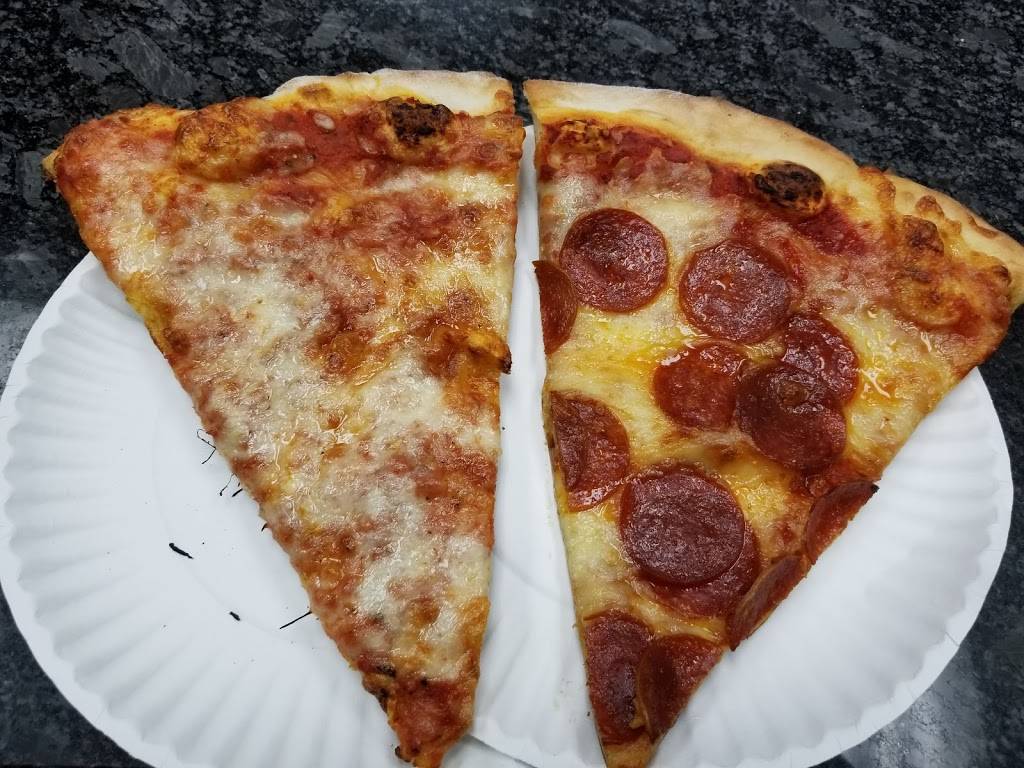 New House of Pizza | restaurant | 840 Main St, Hackensack, NJ 07601, USA | 2013421571 OR +1 201-342-1571