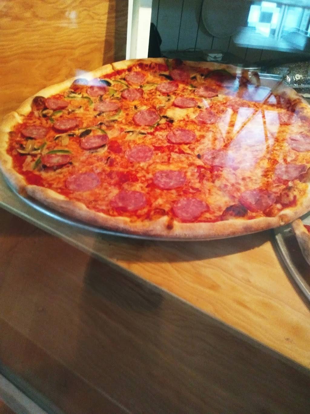 A Pizza Sherbrooke | restaurant | 287 Rue Galt O, Sherbrooke, QC J1H 1Y1, Canada | 8196749377 OR +1 819-674-9377