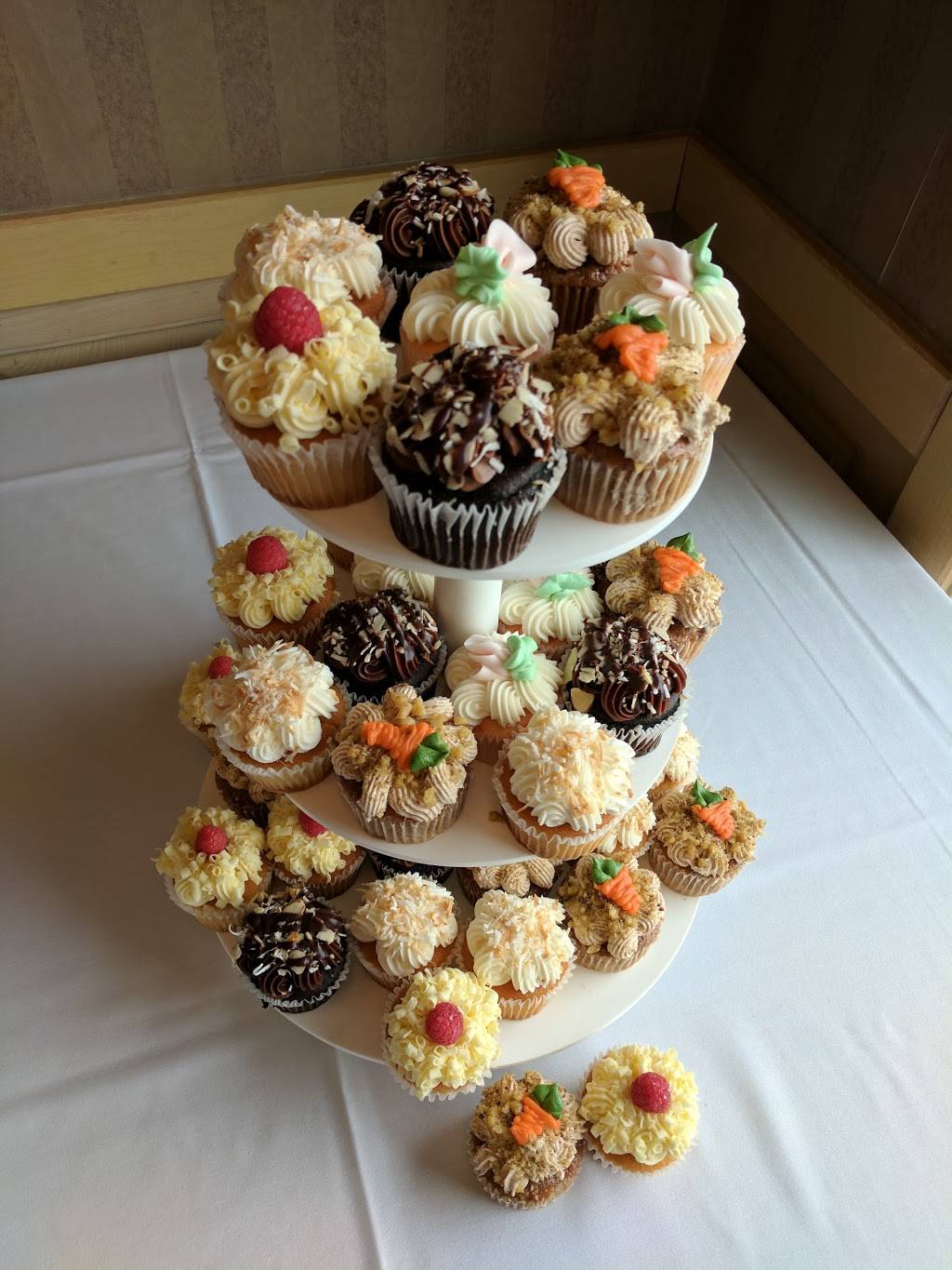 Mountain View Restaurant | restaurant | 4519 N River Rd, Freeland, MI 48623, USA | 9897816789 OR +1 989-781-6789