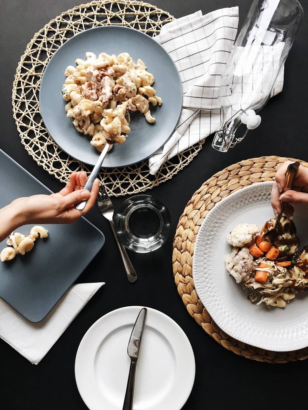 21st Century Food - Head Office | restaurant | 4971 Rue Levy, Saint-Laurent, QC H4R 2N9, Canada | 5143323555 OR +1 514-332-3555