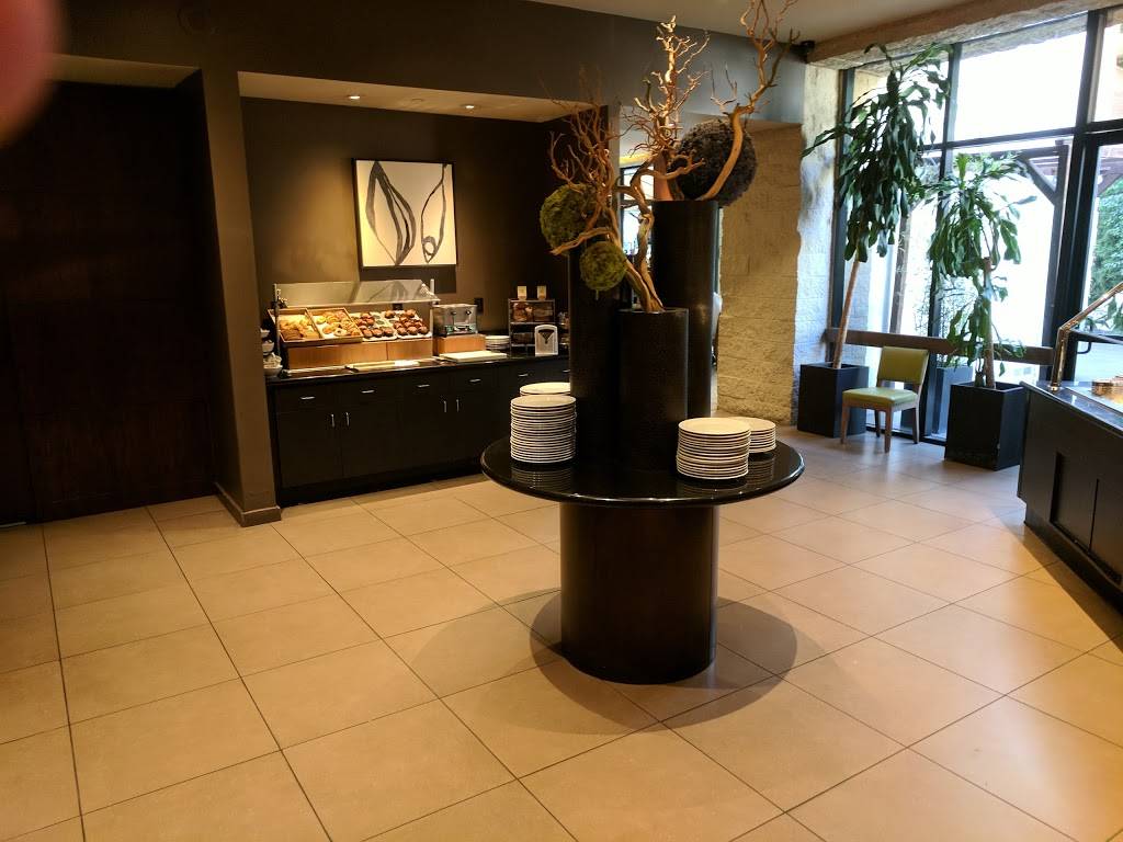 Elements Restaurant | restaurant | DoubleTree by Hilton Hotel Monrovia Pasadena Area, 924 W Huntington Dr, Monrovia, CA 91016, USA | 6263571900 OR +1 626-357-1900