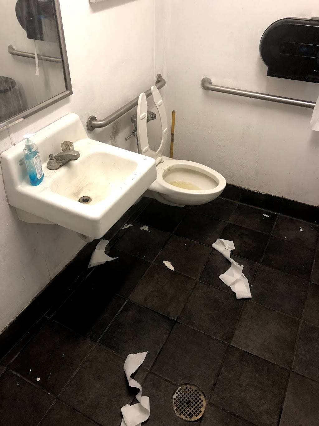 Circle K | meal takeaway | 5179 Palm Beach Blvd, Fort Myers, FL 33905, USA | 2396946300 OR +1 239-694-6300