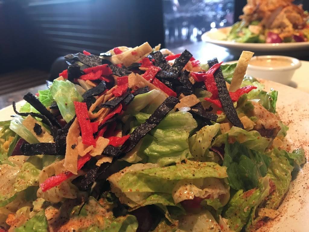 BJs Restaurant & Brewhouse | restaurant | 1689 Arden Way #1058, Sacramento, CA 95815, USA | 9165701920 OR +1 916-570-1920