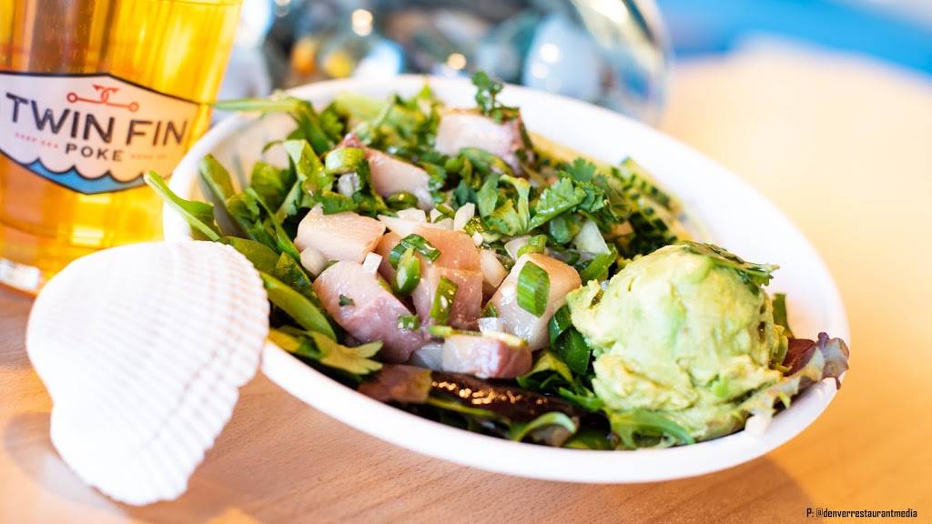 Twin Fin Poke | restaurant | 2720 S Colorado Blvd #704, Denver, CO 80222, USA | 3035347653 OR +1 303-534-7653