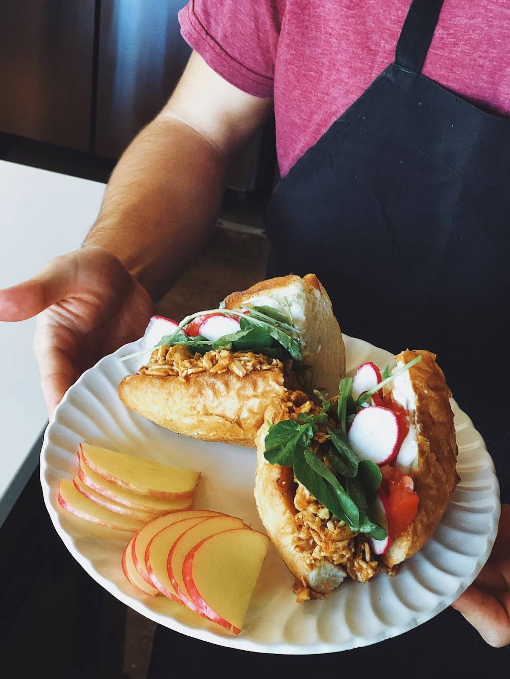 The Arrow Coffeehouse | cafe | 4943 NE Martin Luther King Jr Blvd, Portland, OR 97211, USA | 5037649727 OR +1 503-764-9727