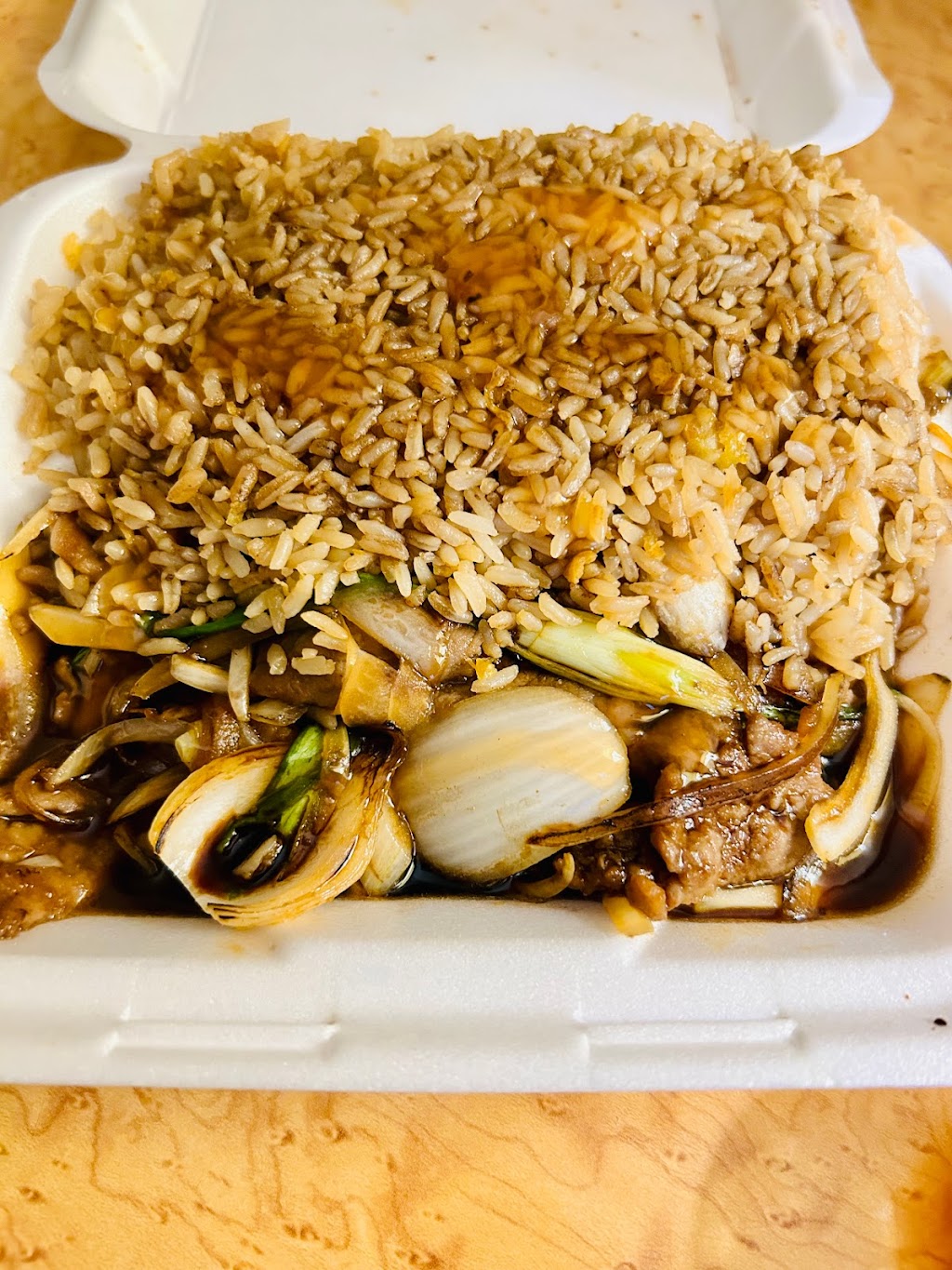 Lucky 8 Asian Bistro | restaurant | 1021 Casino Center Dr, Tunica Resorts, MS 38664, USA | 6623574108 OR +1 662-357-4108