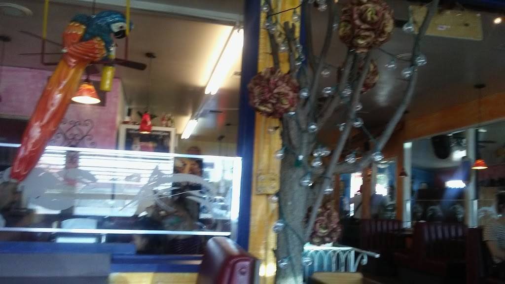 El Marinero | restaurant | 1239 Crows Landing Rd, Modesto, CA 95351, USA | 2095499310 OR +1 209-549-9310